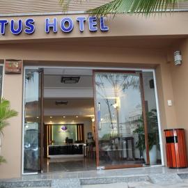 Lotus Hotel Hai Duong、ハイズオンのホテル