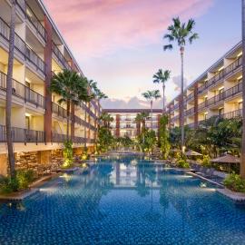 Anathera Resort Kuta โรงแรมในกูตา