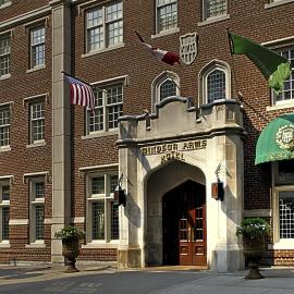Windsor Arms Hotel, hotel in Toronto