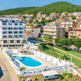 Hotel Laguna SPA, hotel in Sveti Vlas