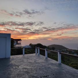 WindBlow Villa, khách sạn ở Belmont
