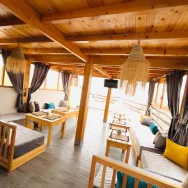 Moonlight Surf Hostel, khách sạn ở Taghazout