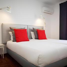 Bulldog Inn - Duna Parque Group