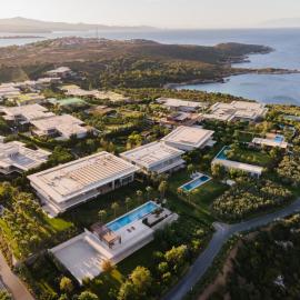 Hiddenbay Teos Hotel, hotel v destinácii Seferihisar