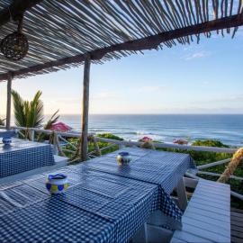 Zona Braza Beach Lodge, hotel en Chizavane