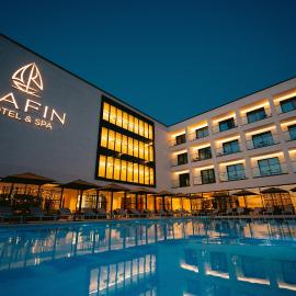 Safin Hotel & Spa, viešbutis mieste Vliorė