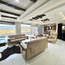 Luxury Apartment, hotelli kohteessa Islamabad