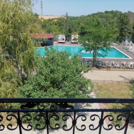 For Fun resort naturist libertin - adults only، فندق في كوستينيشت