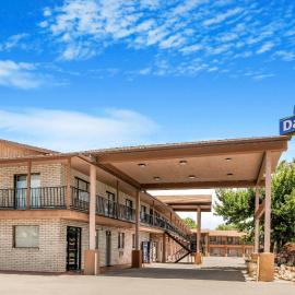 Days Inn by Wyndham Cortez, hotel en Cortez
