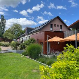 Hostellerie du Peiffeschof, The Originals Relais, khách sạn ở Arlon