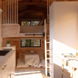 Tiny Homes & Sauna NOZAWA, ξενοδοχείο σε Iiyama