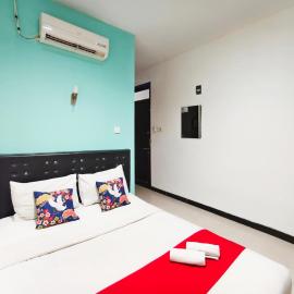 Yutaka Inn UNO Tunjungan, hotel a Surabaya