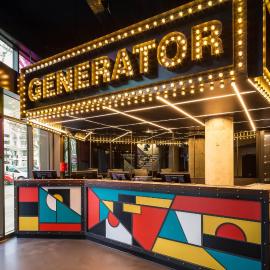 Generator Paris, hotel a París