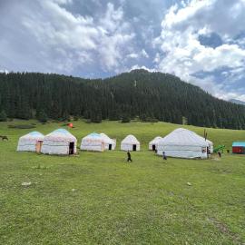 Emin Sky Camp, хотел в Mineralʼnyy Istochnik Altyn-Arasan