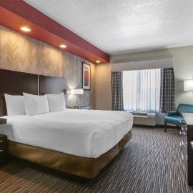 Best Western Plus Gallup Inn & Suites, хотел в Галъп