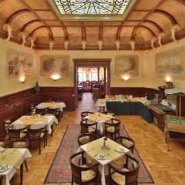 Hotel Elefant, khách sạn ở Schwerin