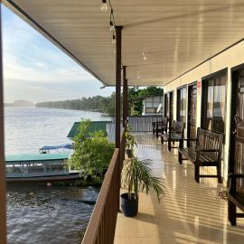 Hotel Angsa River View Tortuguero, ξενοδοχείο σε Tortuguero