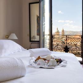 Hotel Ambasciatori, hôtel à Palerme