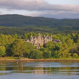 Falls of Lora Hotel, hotel di Oban