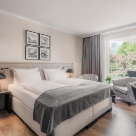 Viesnīca Hotel Royal pilsētā Timmendorfere Štranda