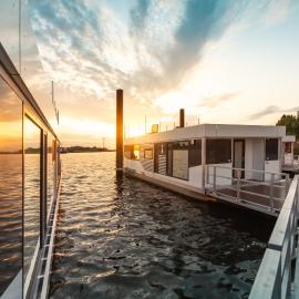 Hausboote am Lankenauer Höft、ブレーメンのホテル