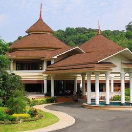 Hotel and Beach Bungalow at Lanta Resort, hotel i Koh Lanta