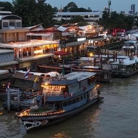 Sabai Sabai Liveaboard Bangkok, hotel en Bangkok