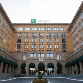 Holiday Inn Aktau by IHG, отель в Актау