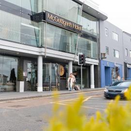 Viesnīca McGettigans Hotel pilsētā Leterkenija
