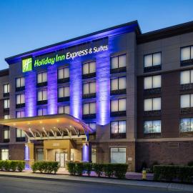 Holiday Inn Express & Suites Ottawa East-Orleans by IHG