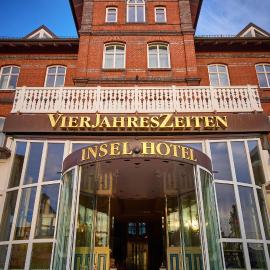 Inselhotel VierJahreszeiten, hotel en Borkum