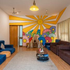 Whiite Panda - Backpacker Hostel in Delhi Greater Kailash, hotel in New Delhi