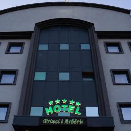 Hotel Princi i Arberit, hotelli kohteessa Pristina
