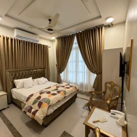 Imperial banquet and hotel, hotel a Khairpur