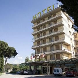 Hotel Barberino，巴貝里諾·迪·穆傑羅的飯店