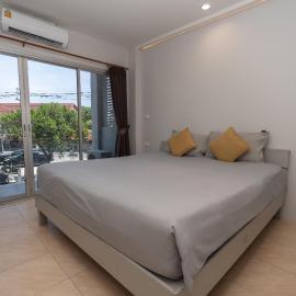 Chaweng Terrace, hotel a Csaveng-parton