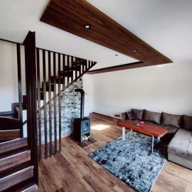 Villa Horizon - Stunning Mountain Views, Kuqishte, hotel en Boge