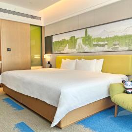 Hampton by Hilton Dongguan Central Plaza, hotel in Dongguan