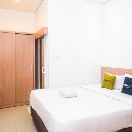 Urbanview Hotel Syariah Hapsari YIA, hotell i Yogyakarta