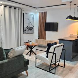 Plush 1Bed Apartment - PHI Great East Rd, hotel v mestu Lusaka