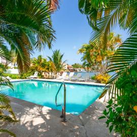 Bayview Villa 10- Central Stay with Ocean Views, hotell sihtkohas Gros Islet