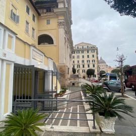Casa per Ferie Santa Maria alle Fornaci, hotel di Rome