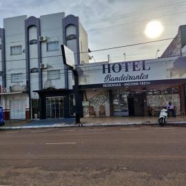 Hotel Bandeirantes de Juina, hotel Juínában