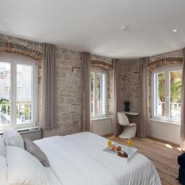 Bifora Heritage Hotel, khách sạn ở Trogir