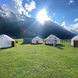 Aalam yurt camp Altyn-Arashan, hotel in Altynarasan