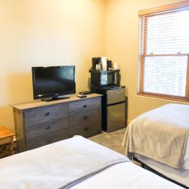 Bear Creek Lodge 301C Hotel Room