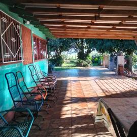 Alojamiento Alborada, hotel en Nueva Alborada