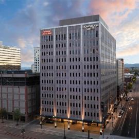 Hampton Inn & Suites Denver Downtown Convention Center، فندق في دنفر