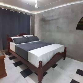 Entire 2 -Bedroom Apartment with Extra Sleeping Area and Living Room, Kitchen- PORT MORESBY, hotel en Port Moresby