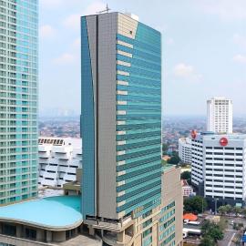 Grand Whiz Hotel Praxis Surabaya, хотел в Сурабая